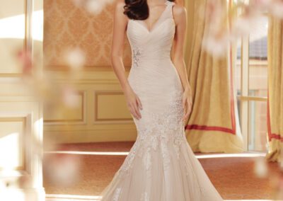 3709, Size-12 – Was $1673, Now $836.50