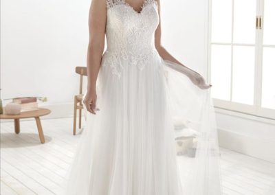 9764, SIZE-26, WAS $1,699, NOW $849.50